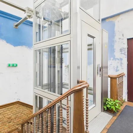 Daire Superapart Centrum Hidden Gem - Ideal For Relaxation & Escapes, Near To Molo